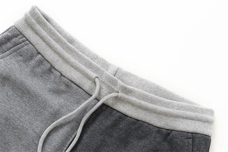 Thom Browne Style Color - blocked sweatpants with Signature Four-Bar Detail