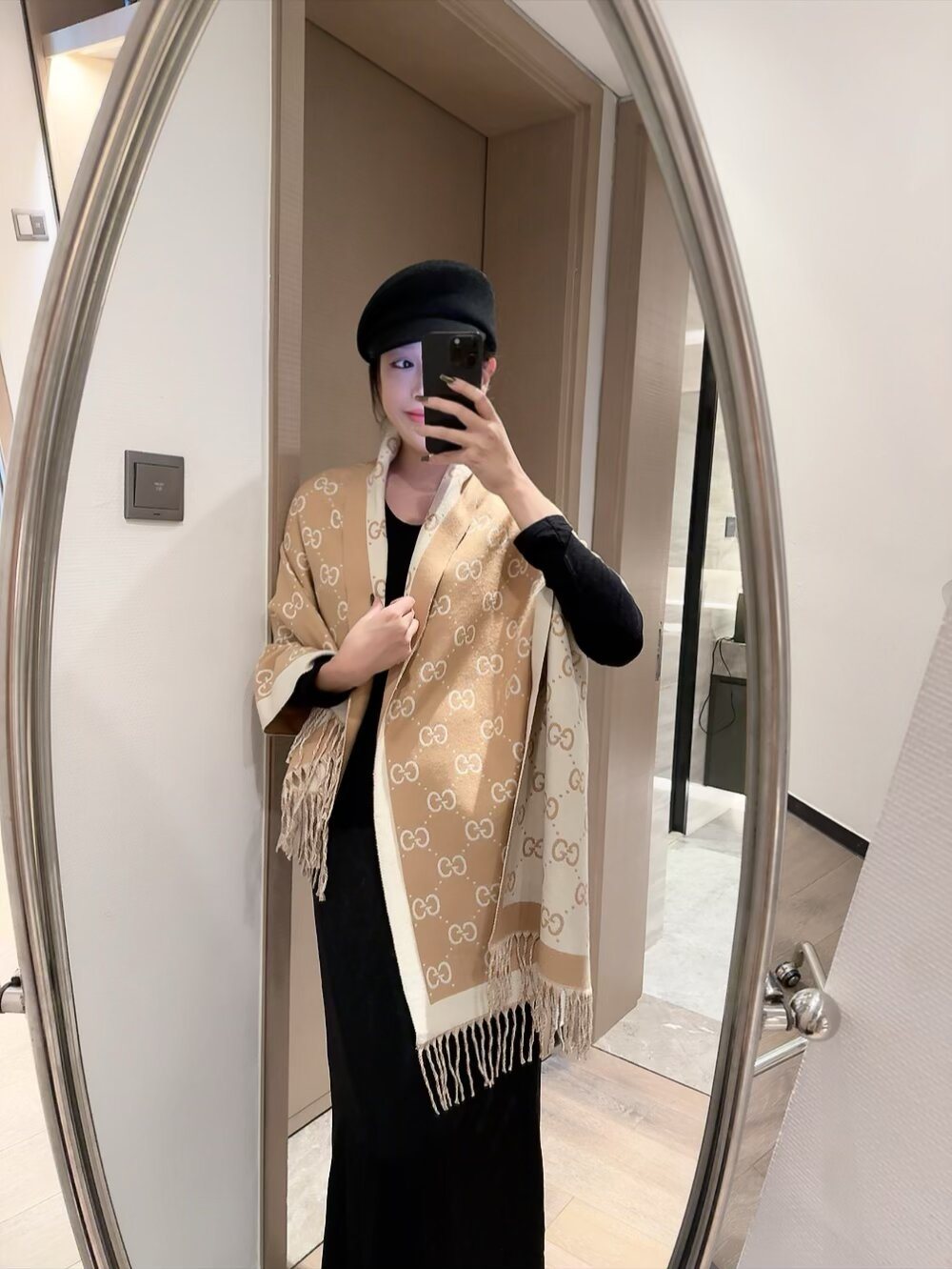 Gucci Black & Beige Fringed Shawl