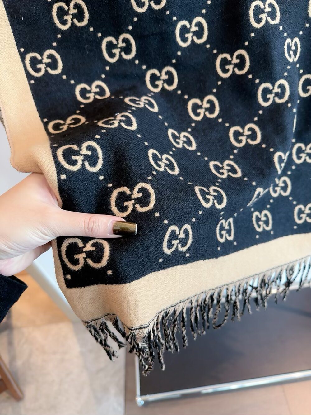 Gucci Black & Beige Fringed Shawl