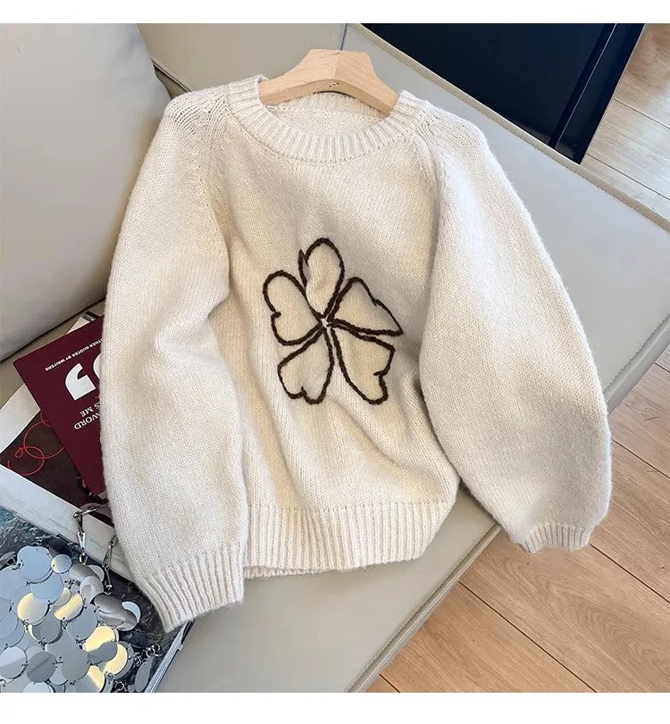 Sweet embroidered round neck sweater for women     S4878